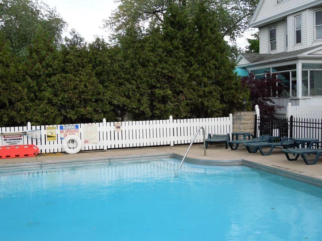 Ourguest Inn & Suites Downtown Port Clinton Exterior foto